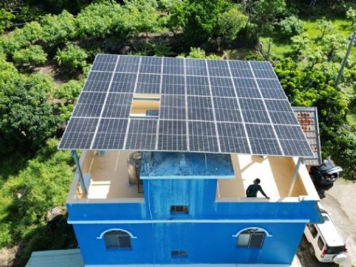 屏縣家戶屋頂光電，最高補助200萬元